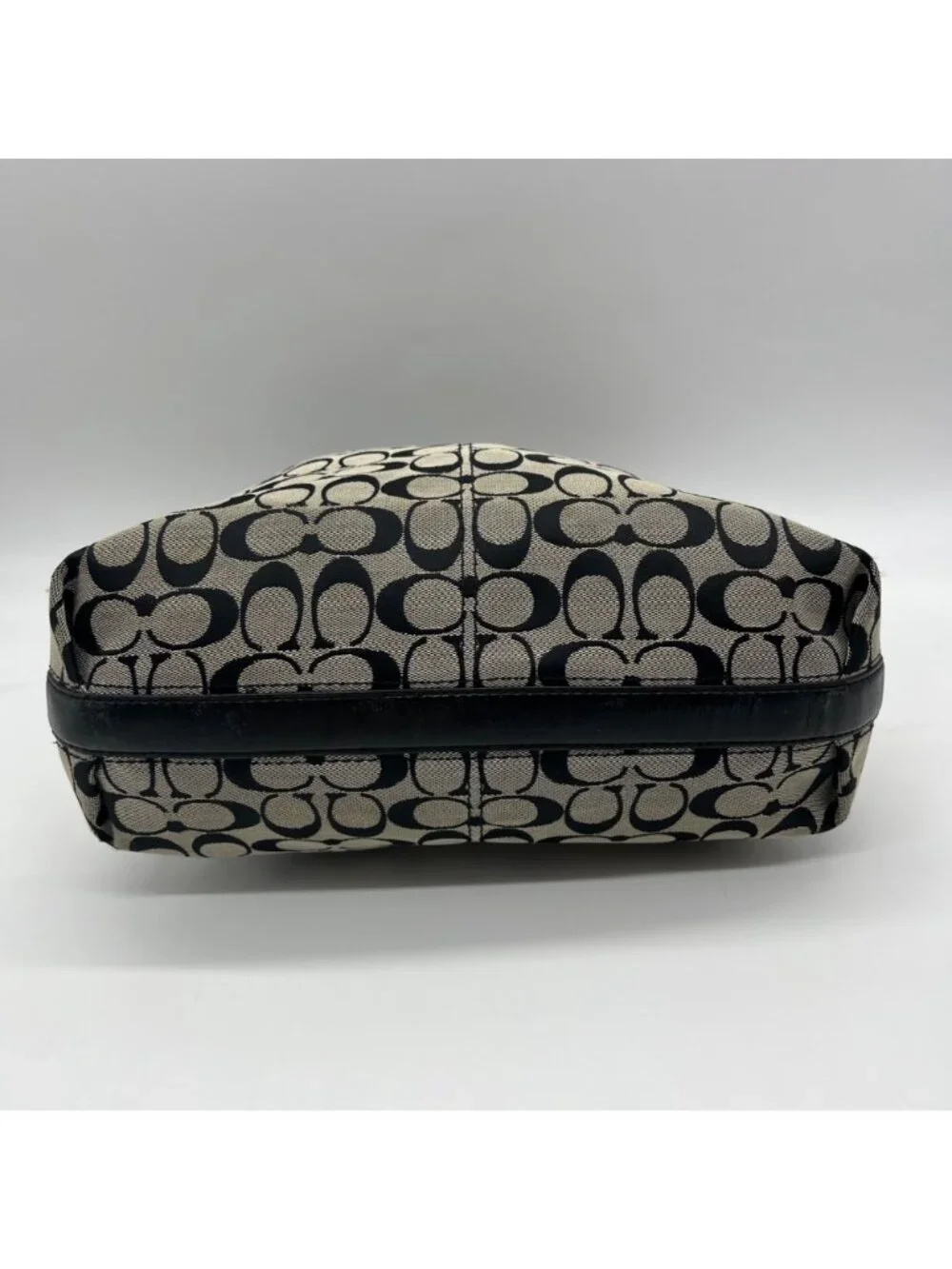 Coach Grey Signature Canvas Hobo Shoulder Bag F16538